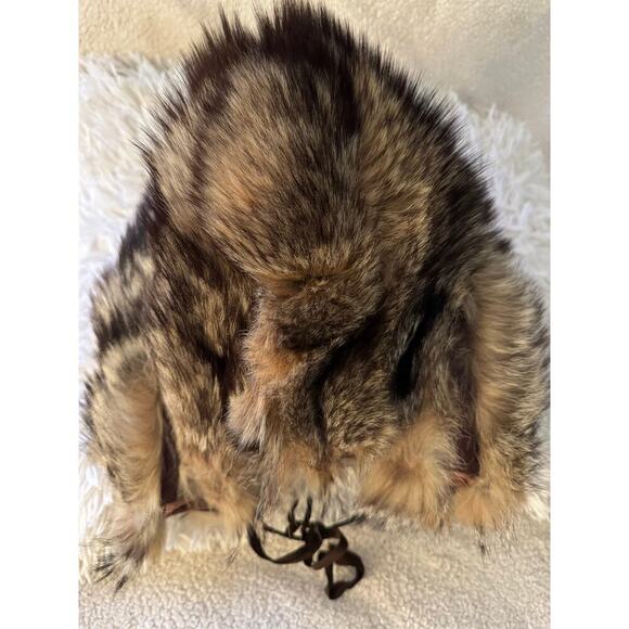 Women’s authentic Raccoon topper ties under your chin. main image 7